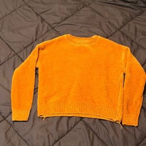 Mustard yellow sweater